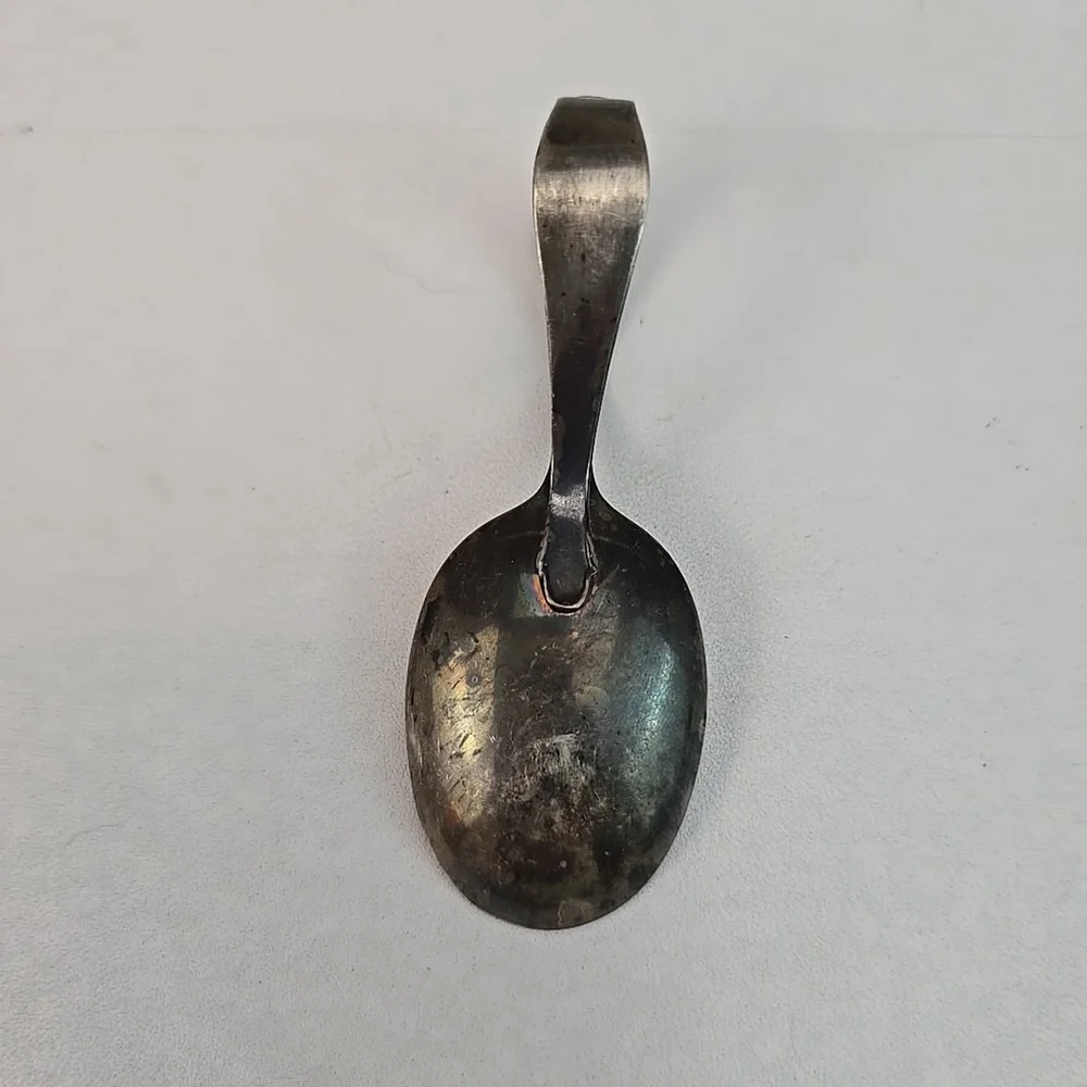 Vintage WM. A. Rogers / Oneida LTD Silverplate Child Toddler Spoon & Baby Spoon